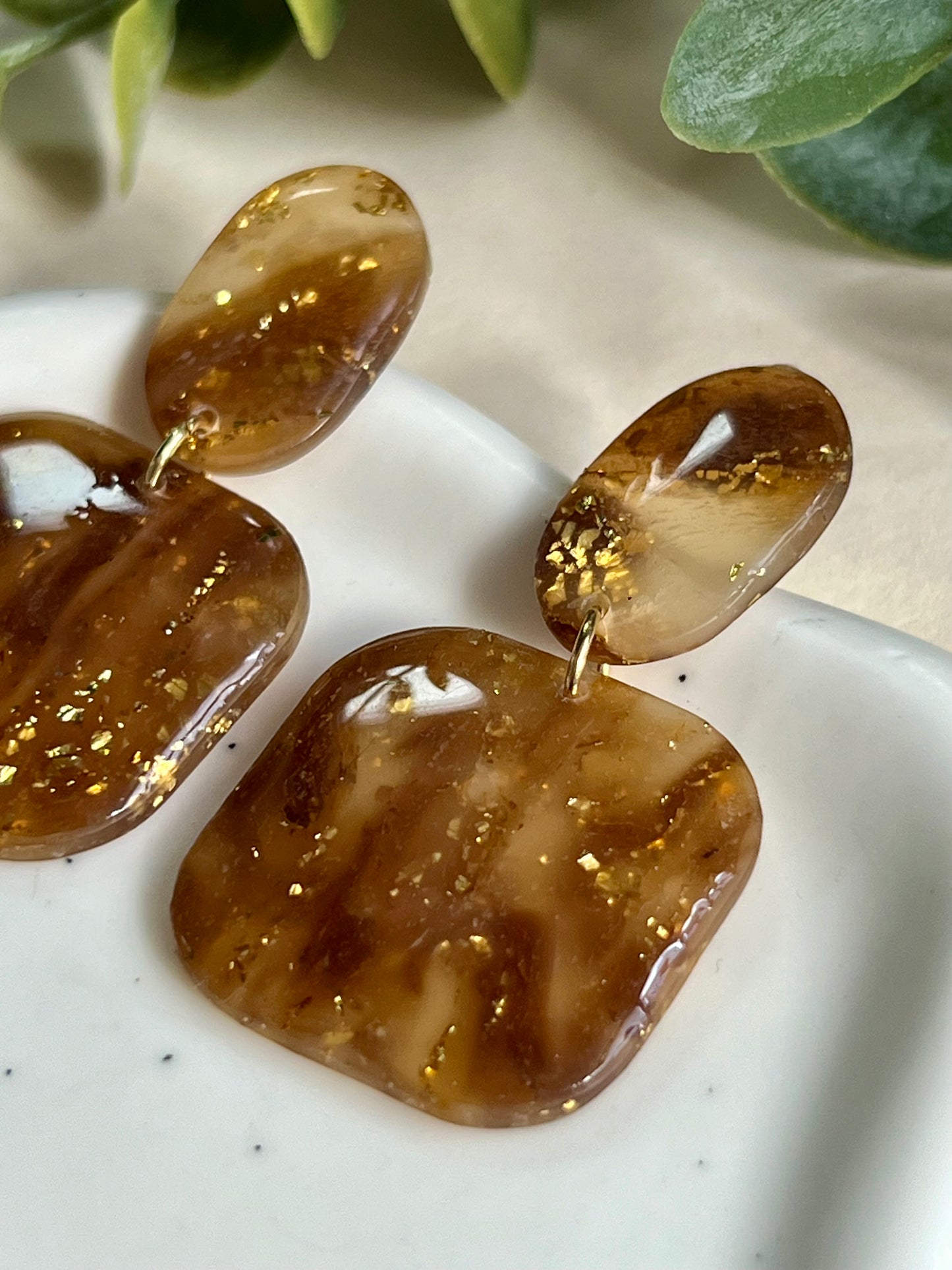 Cova mármol marrón