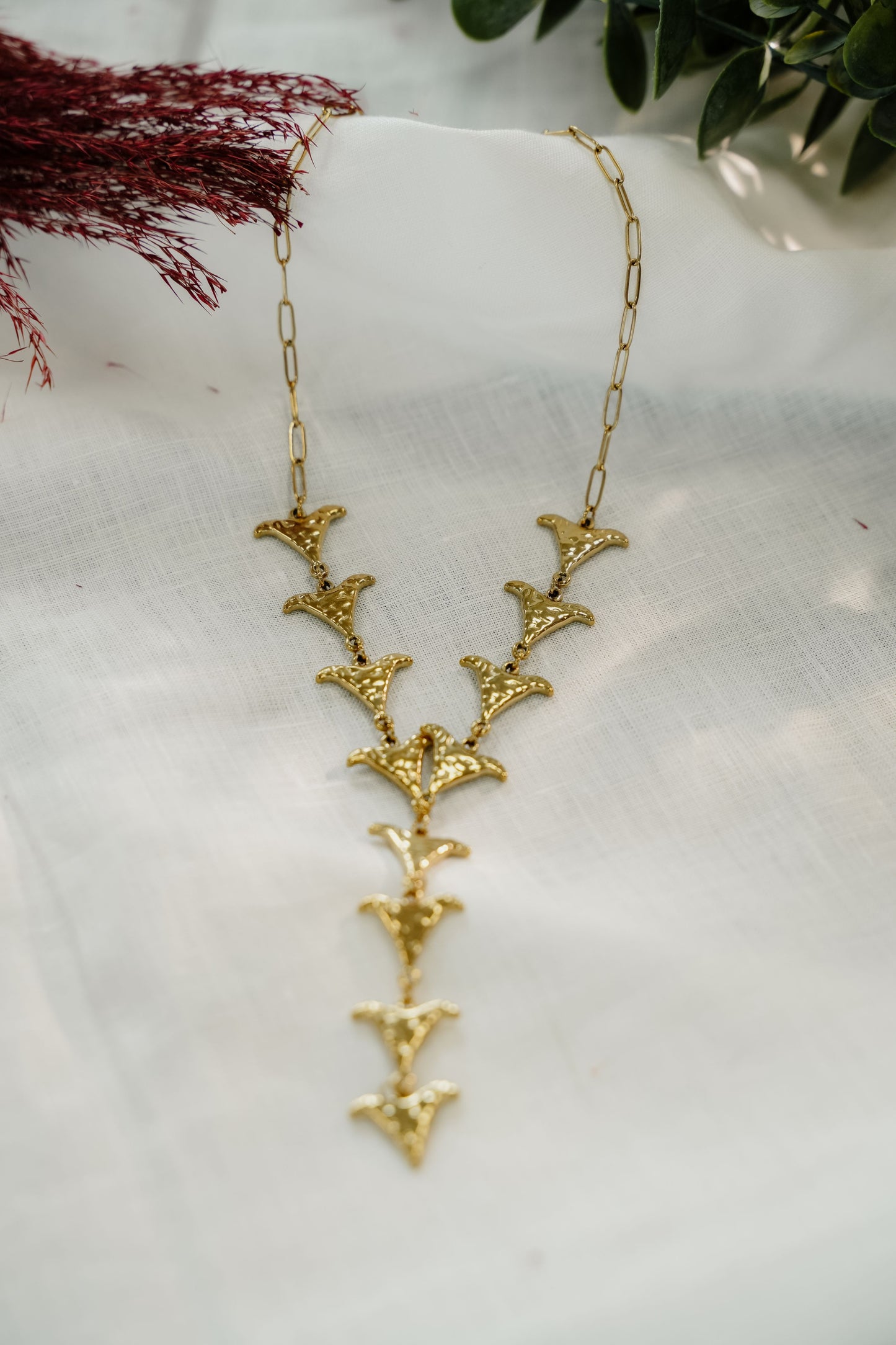 Collar Vélia dorado