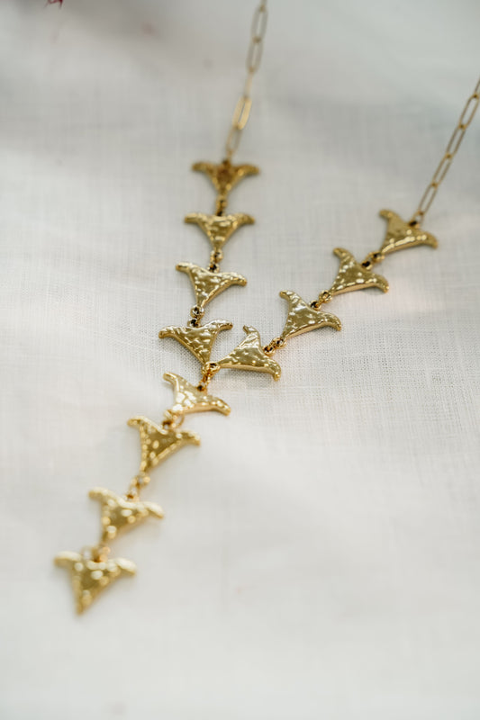 Collar Vélia dorado