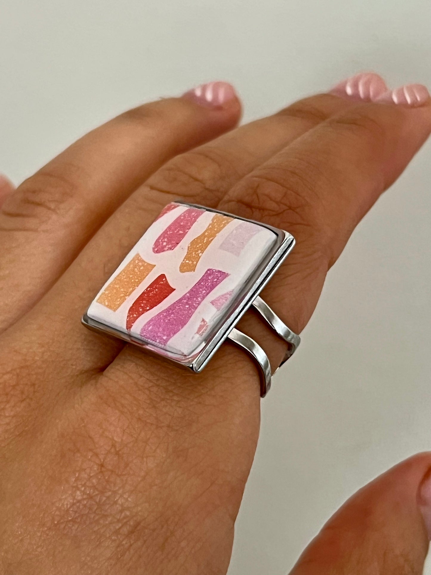 Anillo maxi terrazo plateado