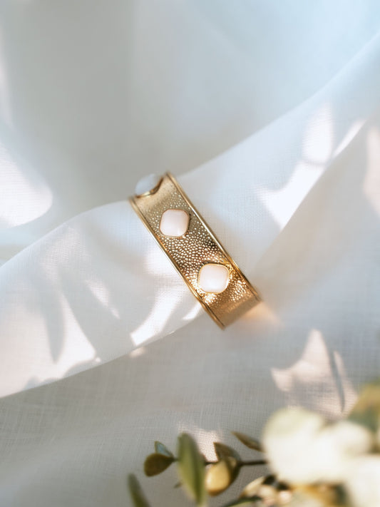 Brazalete Anai blanco