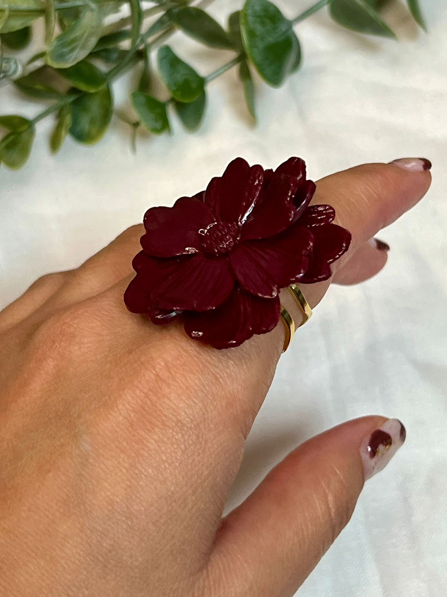 Anillo Virelia burdeos