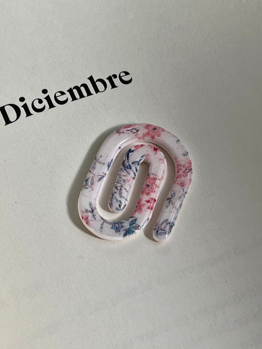 Marcapáginas clip M