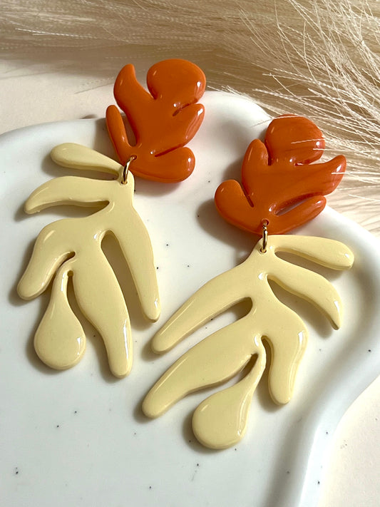 Coral amarillo y naranja
