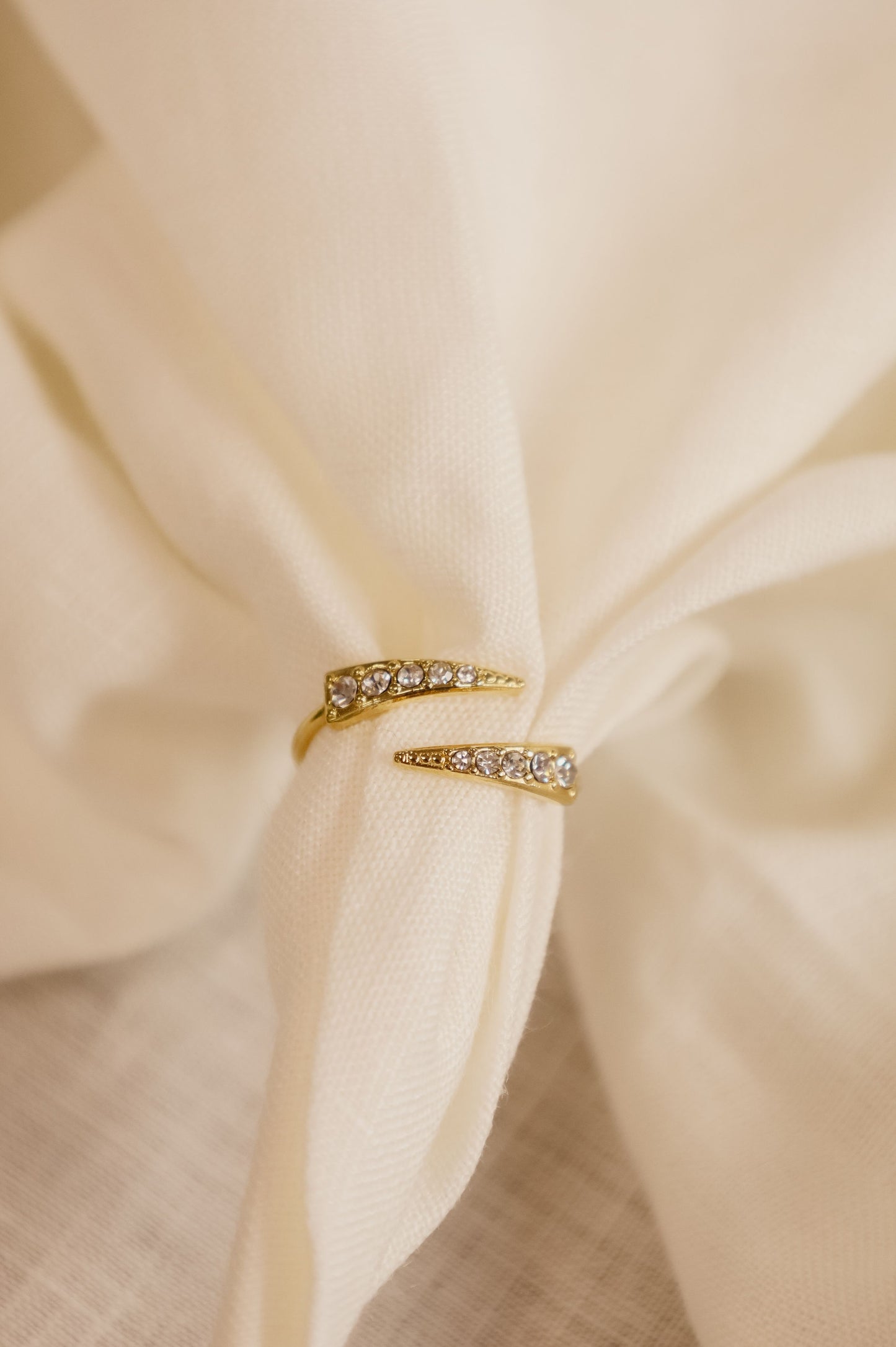 Anillo Lúmina dorado