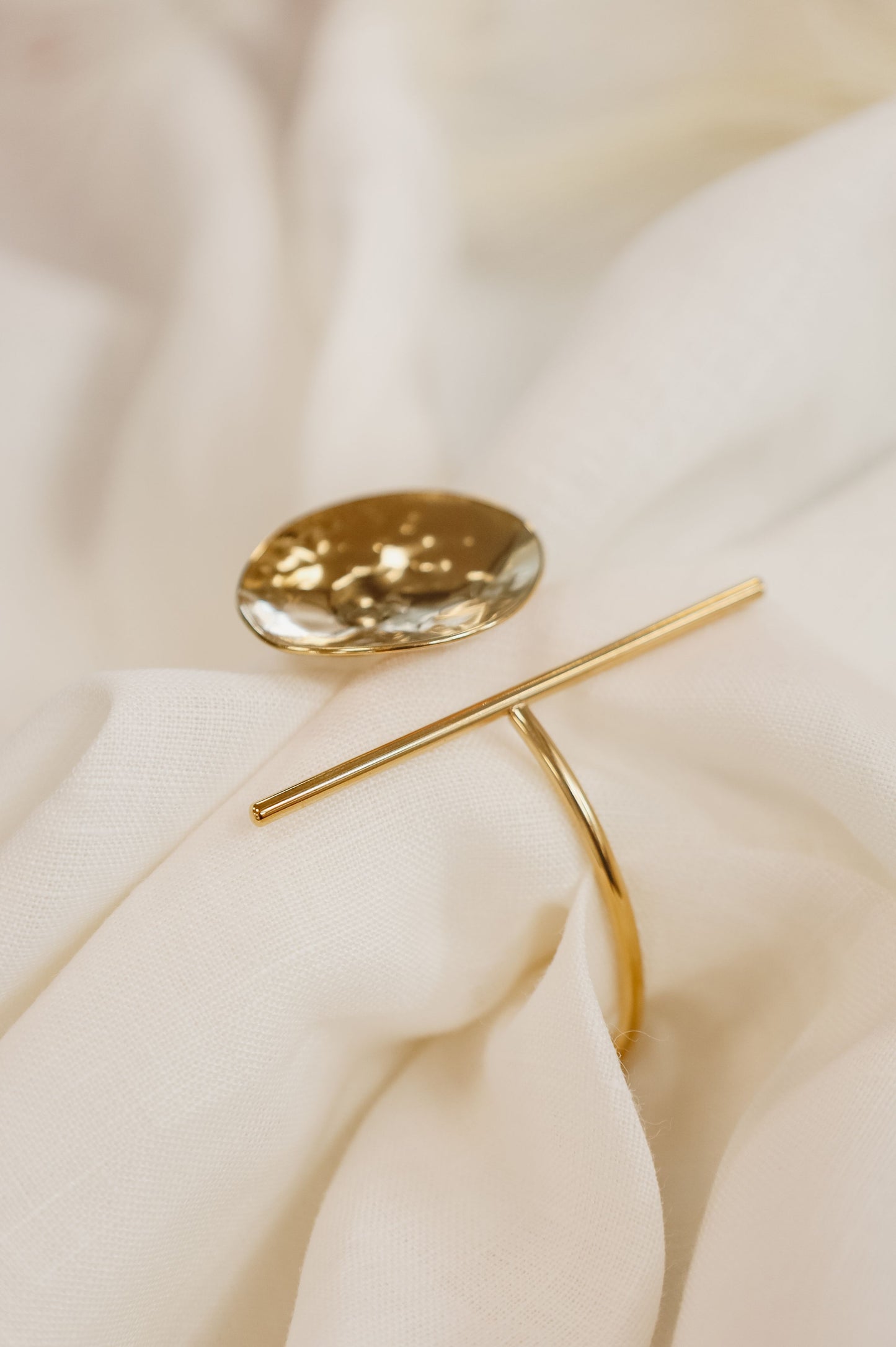 Brazalete Elara dorado